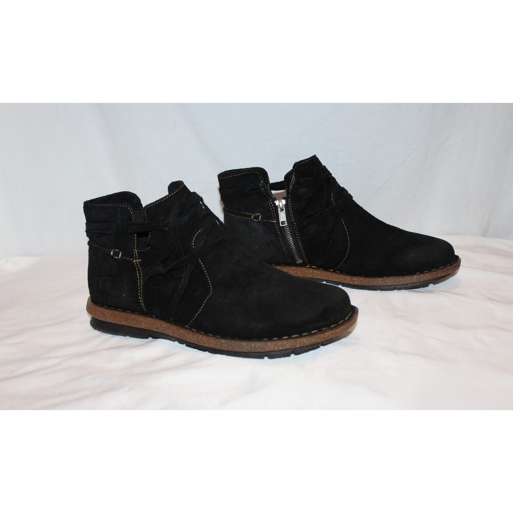 Born Tarklin Boots Women's Black Suede Comfort Distressed Ankle Booties Zip 9